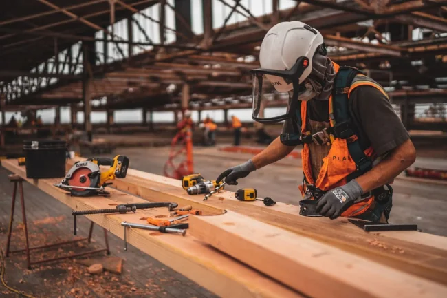 General Contractors professional at work